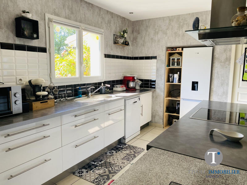 Maison contemporaine - 114 m² - 5 pièces