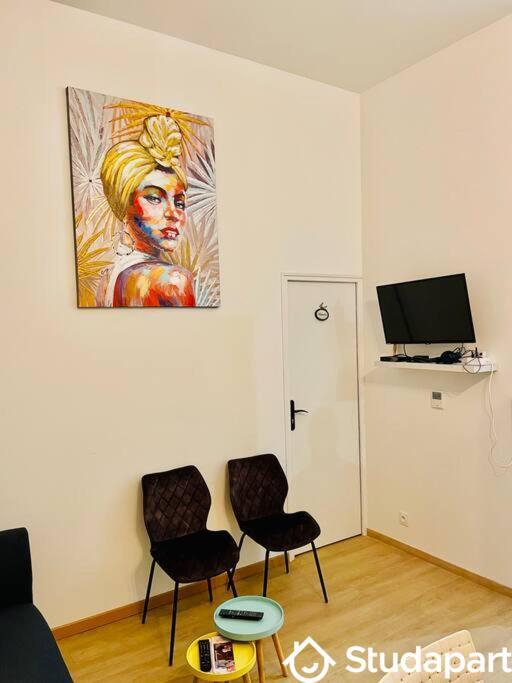 Chambre - 12 m² - 1 pièce