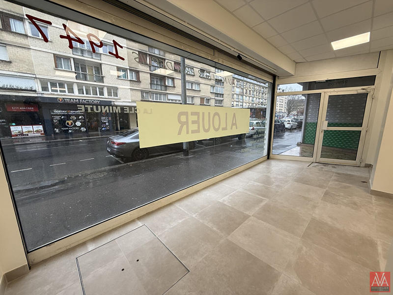 Local commercial - 75 m²