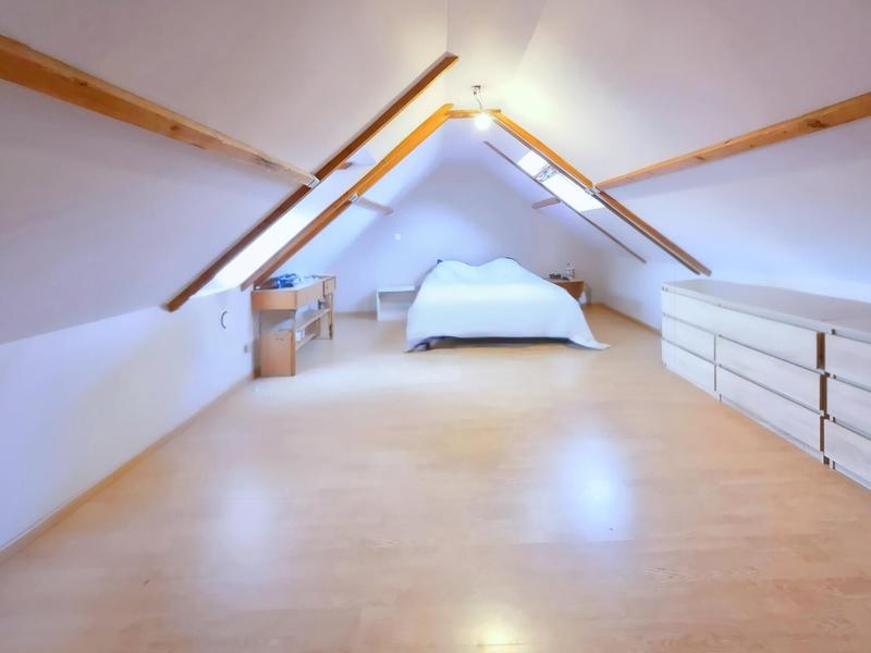 Maison - 165 m² - 6 pièces