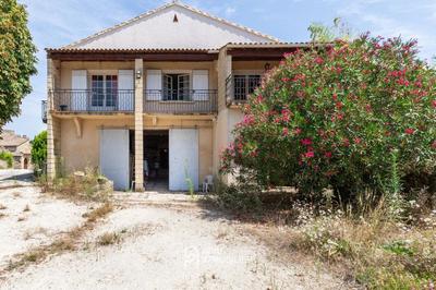 Maison - 84 m² - 3 pièces