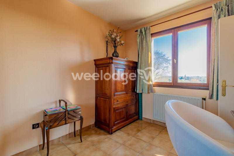 Maison ancienne - 139 m² - 7 pièces