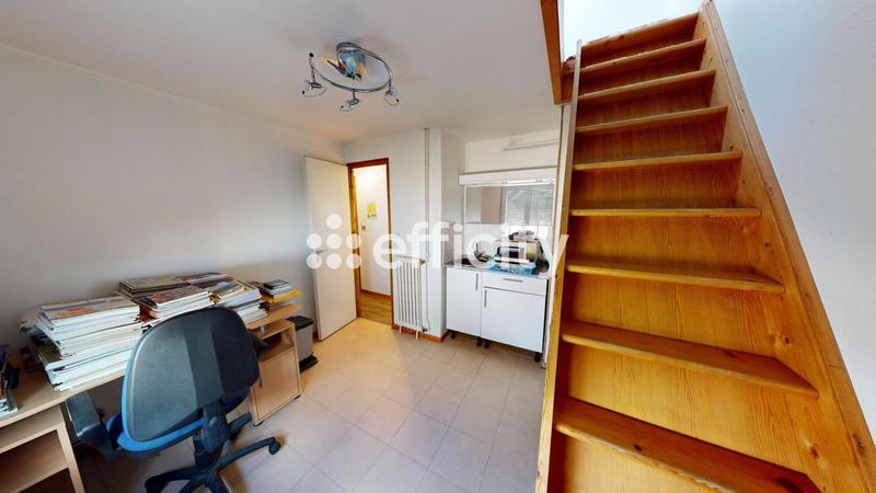 Maison - 160 m² - 9 pièces