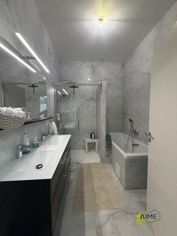 Maison - 112 m² - 5 pièces