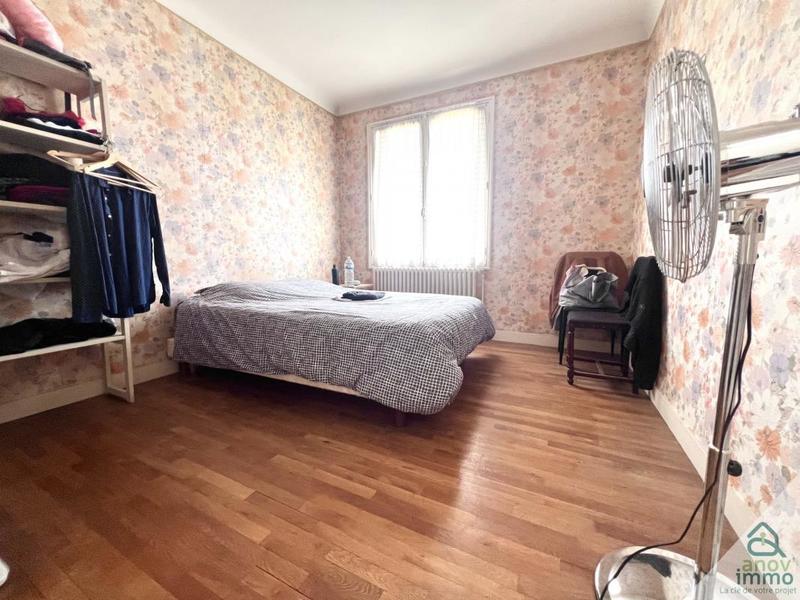 Propriété - 177 m² - 6 pièces