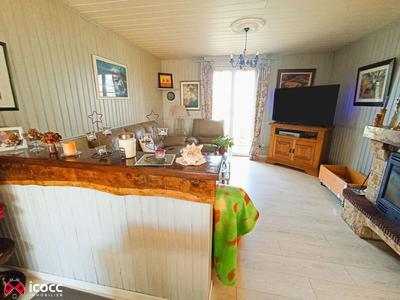 Maison - 105 m² - 5 pièces