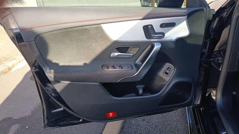 Mercedes Cla Shooting Brake Classe 200 d 150 8g-Dct Amg Line