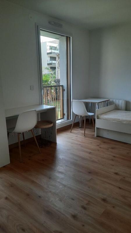 Studio - 20 m² - 1 pièce