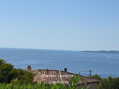 Terrain constructible - 1 000 m²