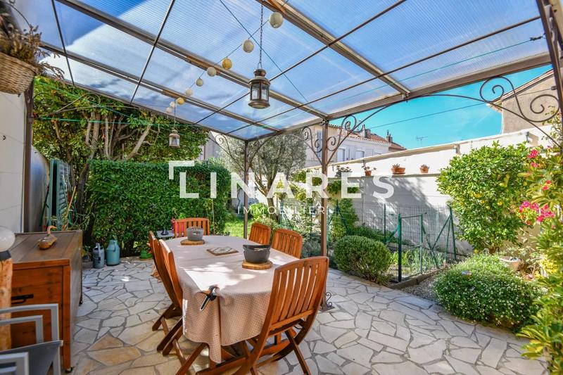 Maison - 96 m² - 4 pièces