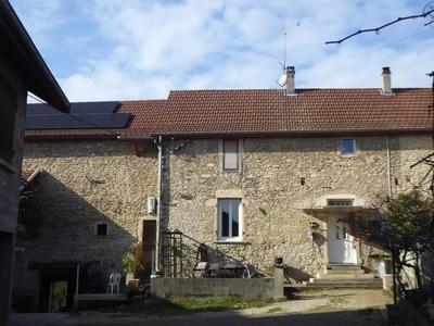 Maison - 360 m² - 10 pièces