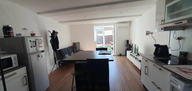 Maison traditionnelle - 75 m² - 3 pièces