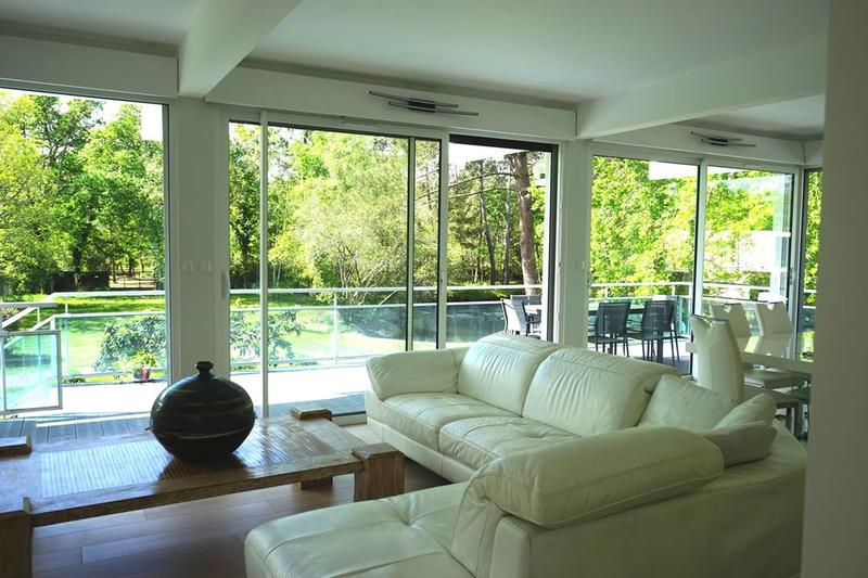 Maison - 229 m² - 6 pièces