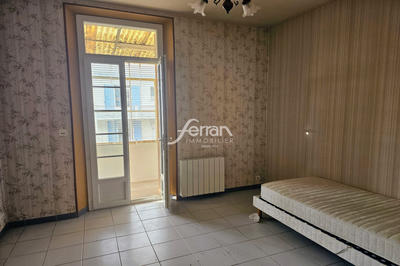 Maison - 143 m² - 7 pièces