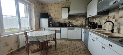 Maison - 125 m² - 8 pièces