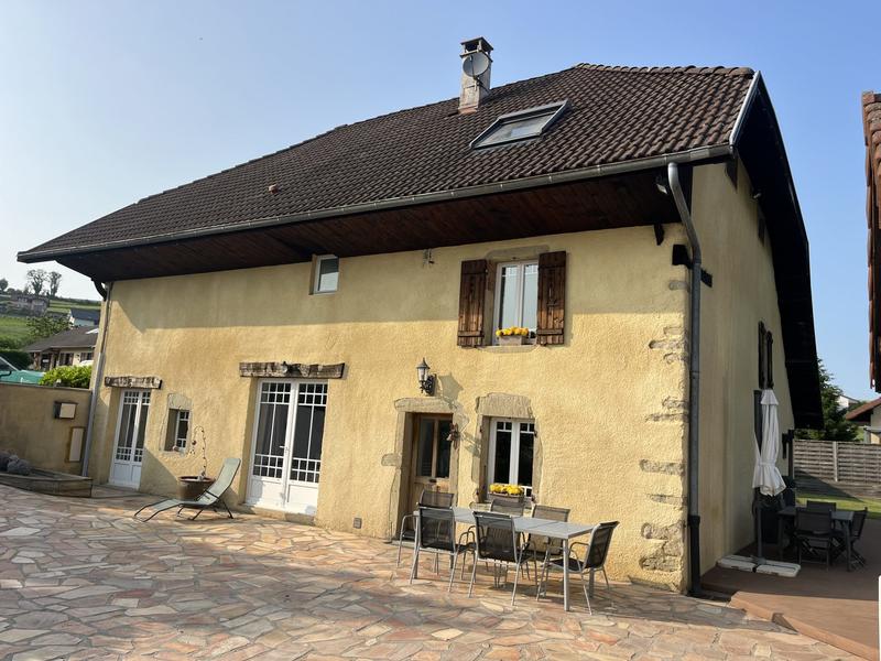 Maison - 168 m² - 7 pièces