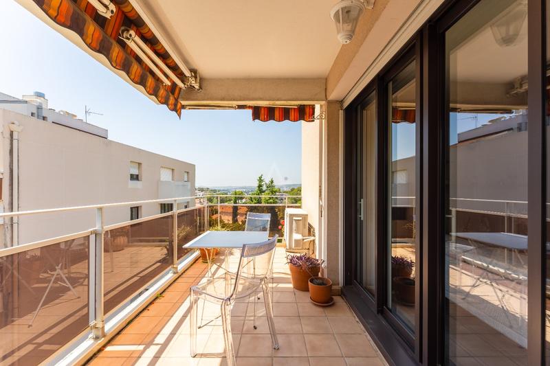 Appartement - 86 m² - 4 pièces