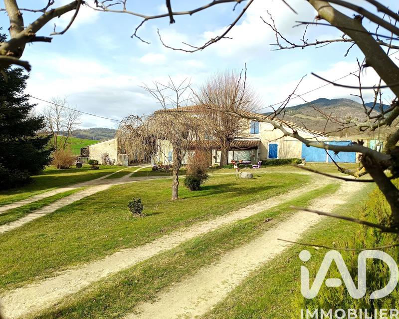 Maison de campagne - 170 m² - 8 pièces