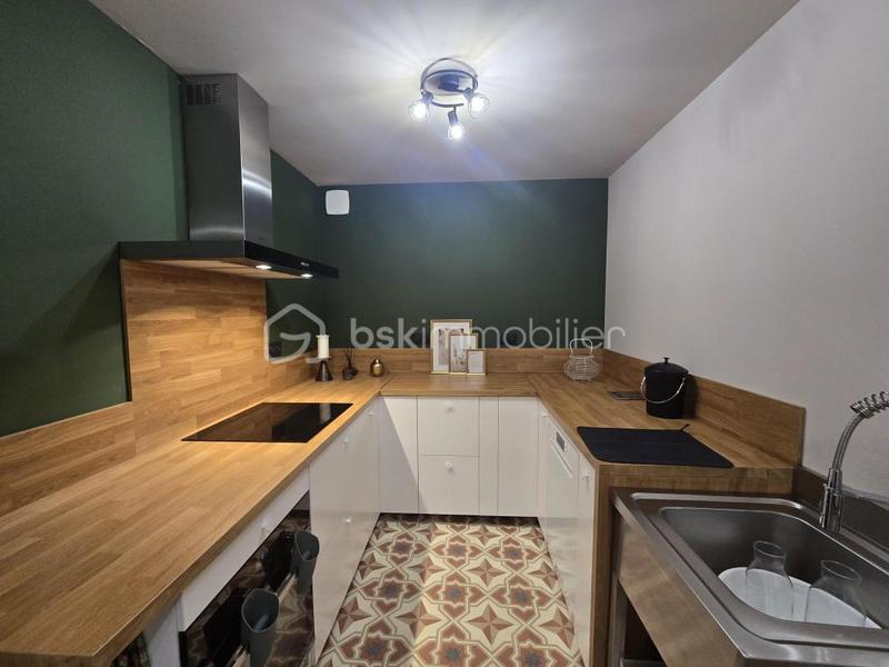 Corps de ferme - 200 m² - 7 pièces