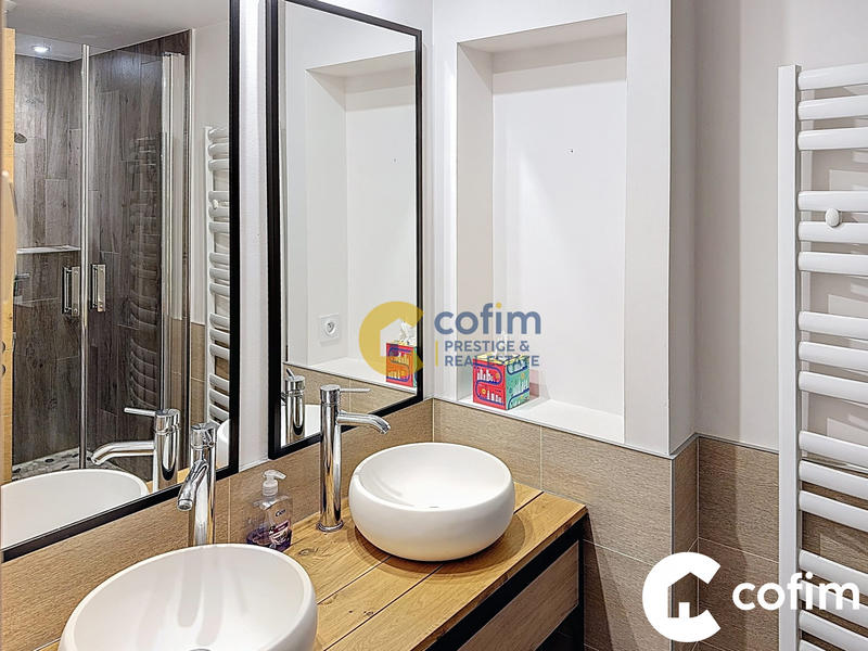 Appartement - 97 m² - 4 pièces