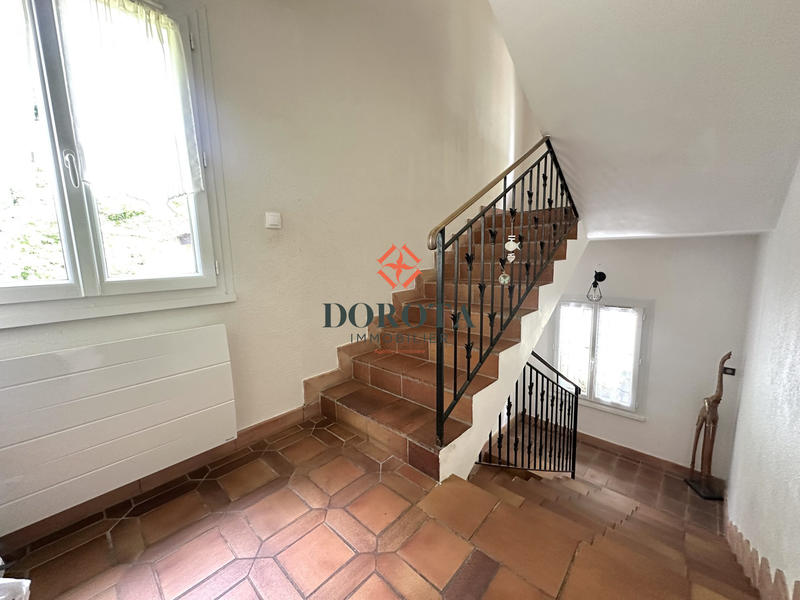 Maison - 191 m² - 7 pièces