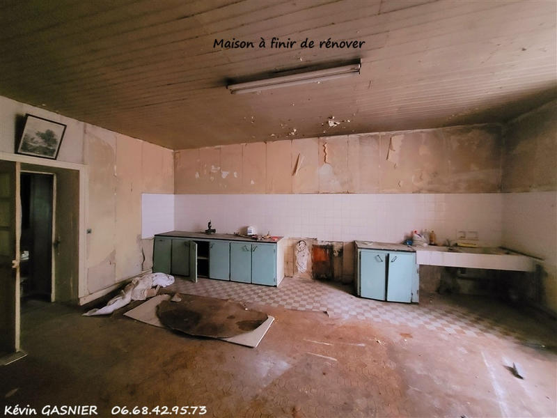 Maison - 430 m² - 14 pièces