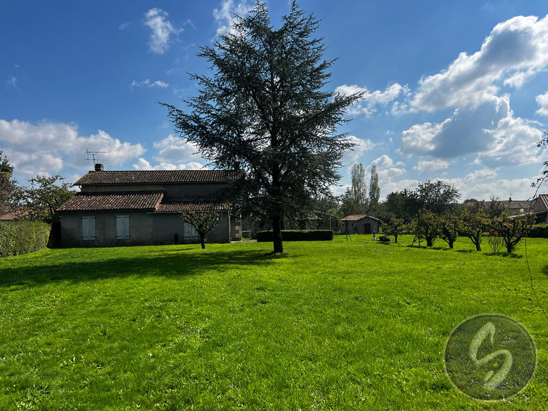 Maison - 111 m² - 5 pièces