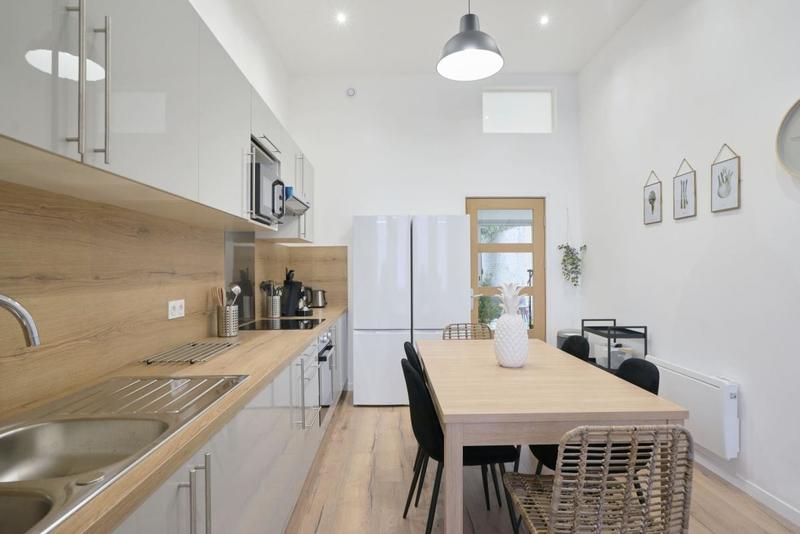 Maison - 153 m² - 8 pièces