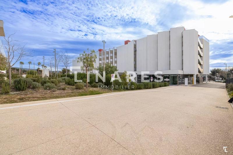 Local commercial - 310 m²