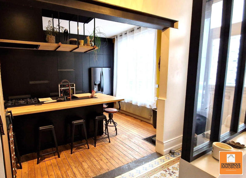 Maison - 160 m² - 6 pièces