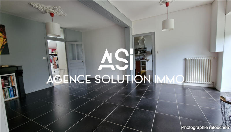 Maison - 166 m² - 8 pièces