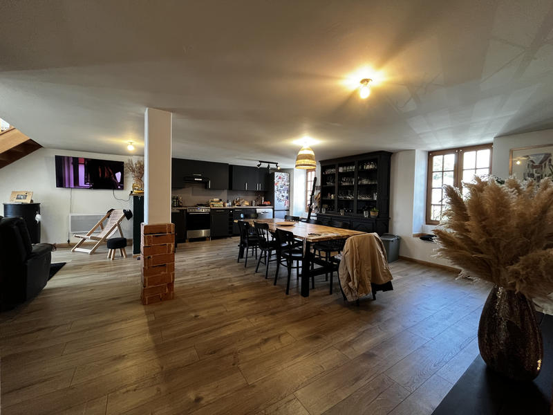 Maison de village - 191 m² - 7 pièces