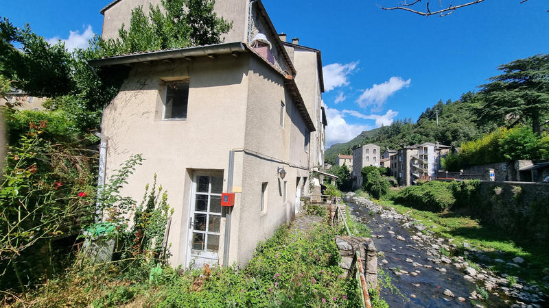 Maison - 324 m² - 12 pièces