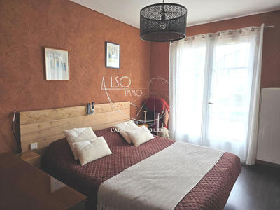 Maison traditionnelle - 105 m² - 4 pièces