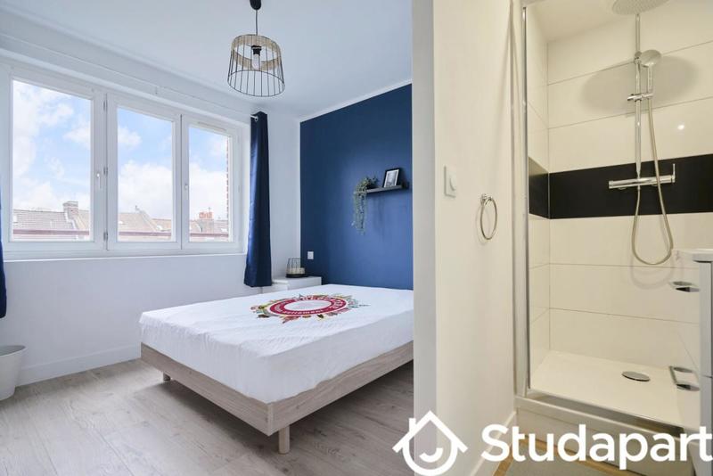 Chambre - 10 m² - 1 pièce