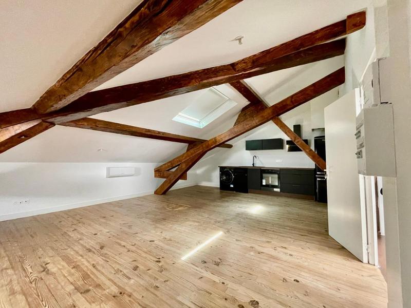 Immeuble - 8 pièces