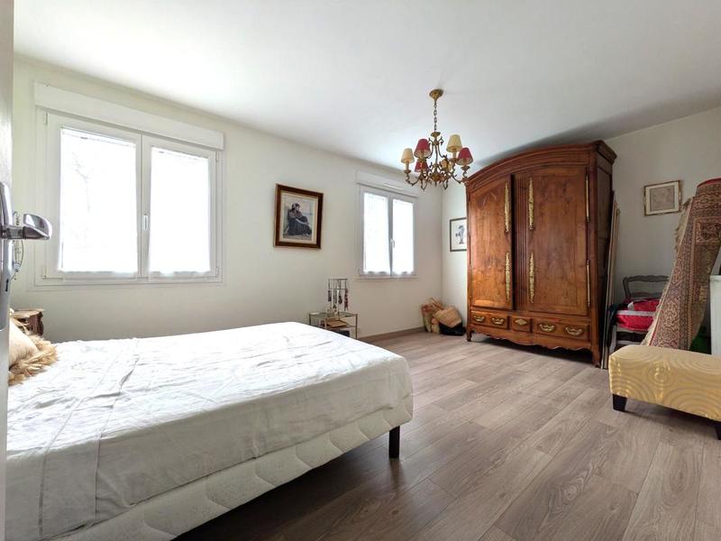 Maison - 143 m² - 6 pièces