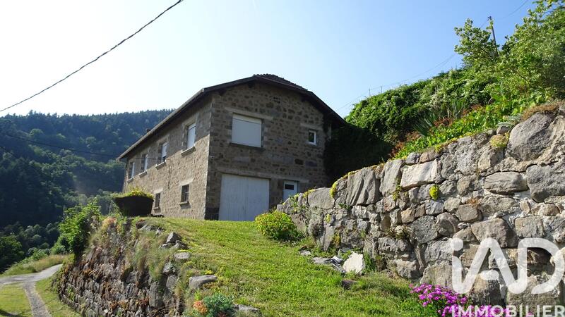 Maison - 85 m² - 4 pièces