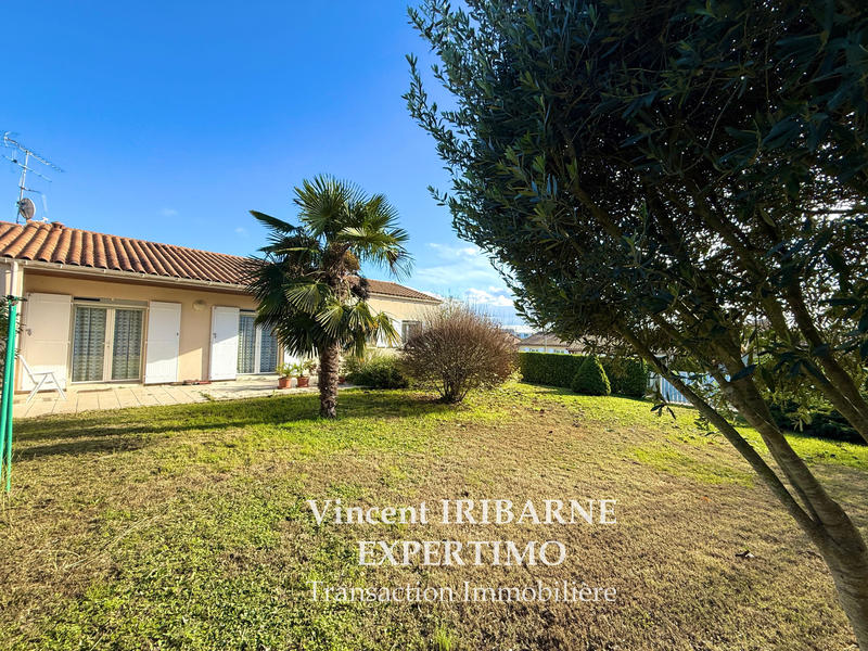 Maison - 93 m² - 4 pièces