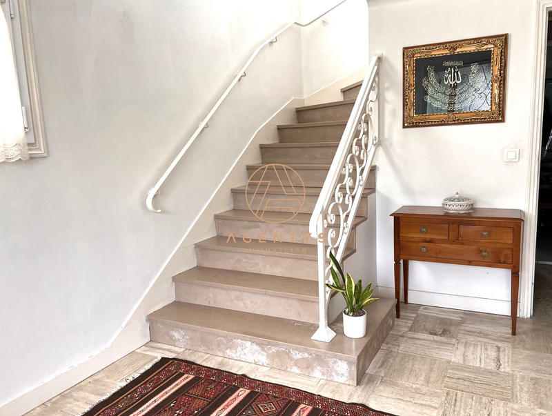 Maison - 173 m² - 7 pièces