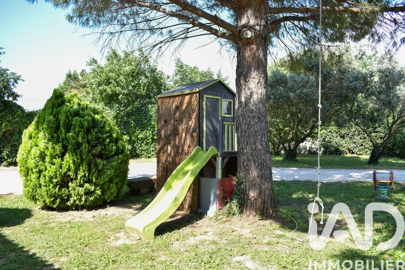 Maison - 190 m² - 10 pièces