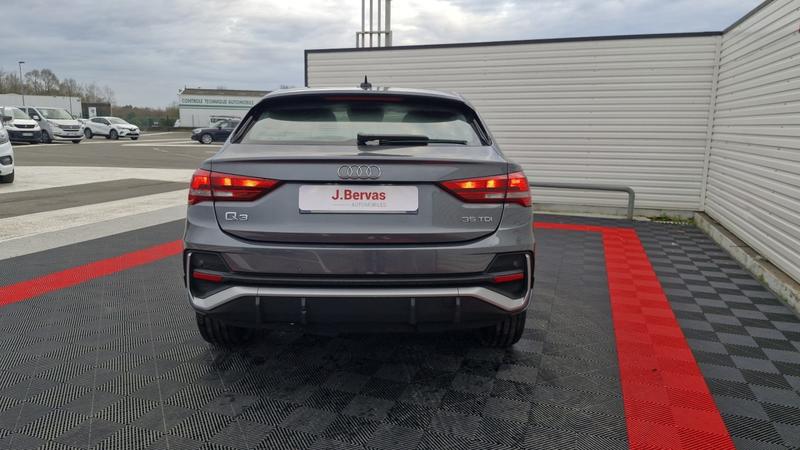 Audi Q3 Sportback 35 Tdi 150 Ch s tronic 7 s line