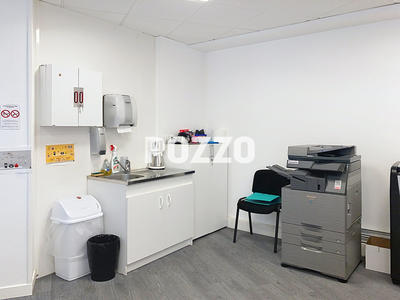 Local commercial - 578 m²