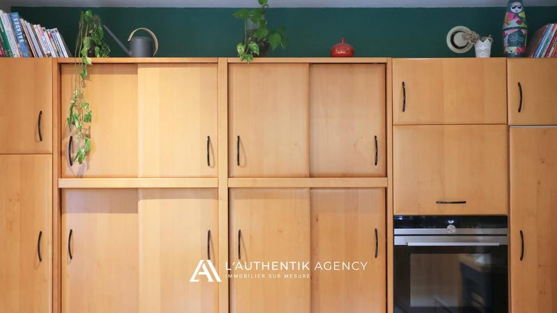 Maison contemporaine - 250 m² - 7 pièces