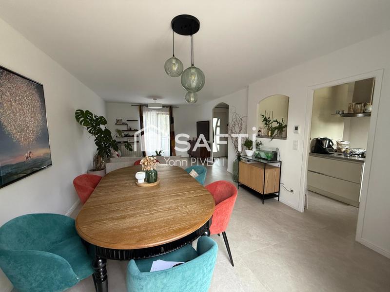 Maison - 94 m² - 4 pièces