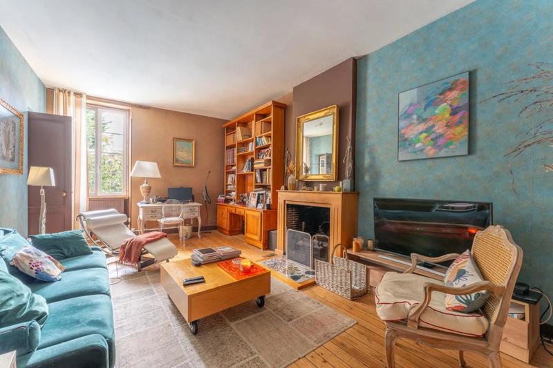 Maison de maîtres - 346 m² - 10 pièces