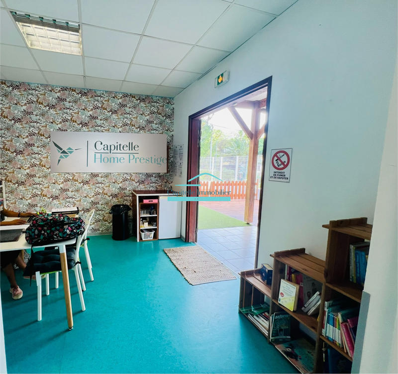 Local commercial - 260 m² - 13 pièces