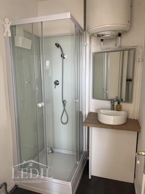 Studio - 20 m² - 1 pièce