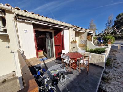 Villa - 25 m² - 1 pièce