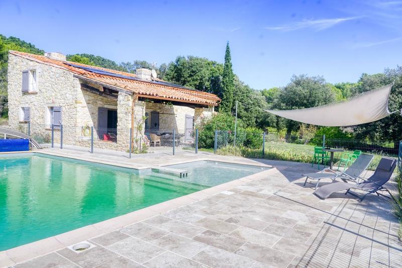 Mas - 220 m² - 5 pièces